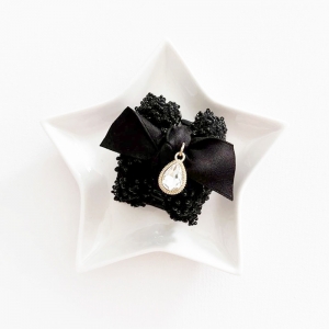 Lady Hair Claw Bow Beads Medium Christmas (LHP6381)